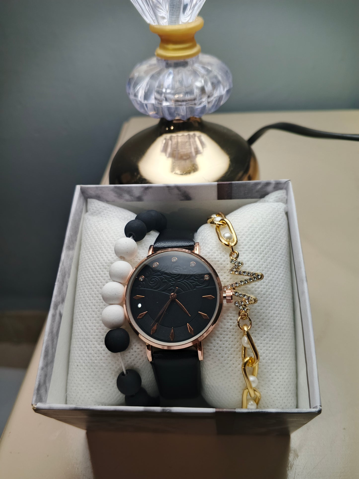 Watch Casual Quartz For Women "COPY"